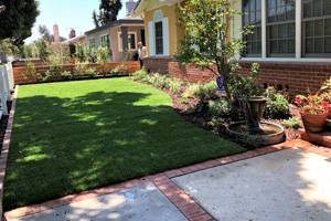Lawn Maintenance, Playa Vista CA